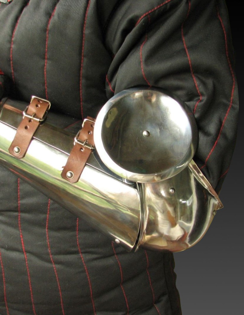 Forearms with elbow caps and round rondels photo made by Steel-mastery.com