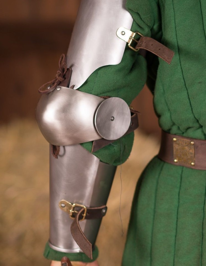 Full arm protection 13-14th century photo made by Steel-mastery.com