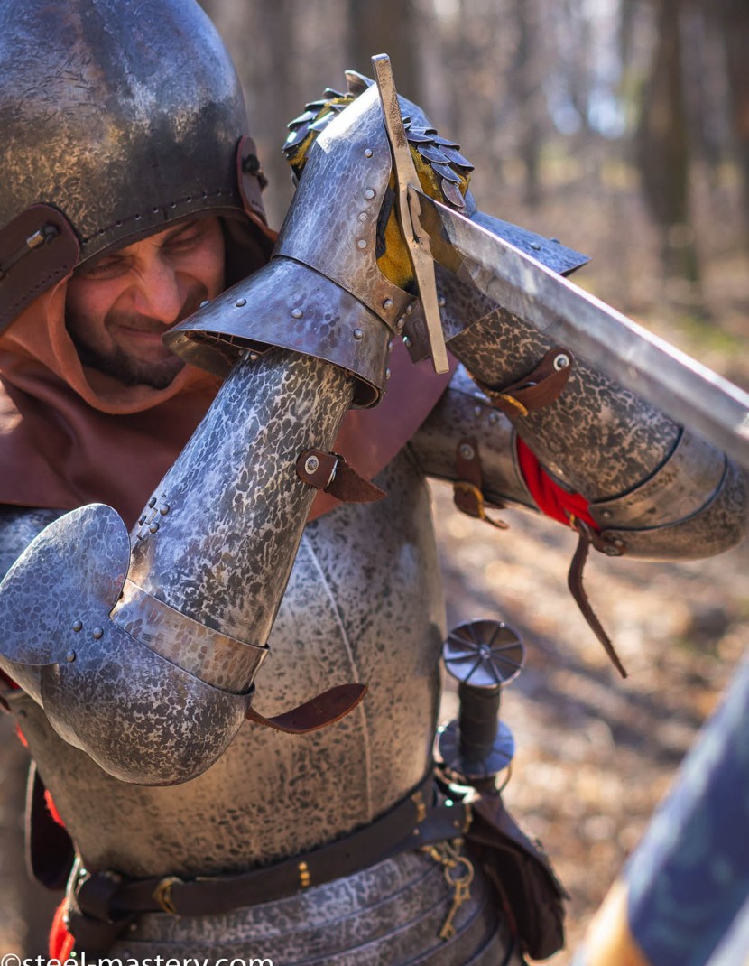 KNIGHT PLATE ARMS AND SHOULDERS OF XIV CENTURY photo made by Steel-mastery.com
