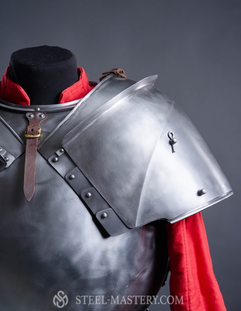 Milanese cuirass with the skirt and tassets - 1460 year photo made by Steel-mastery.com