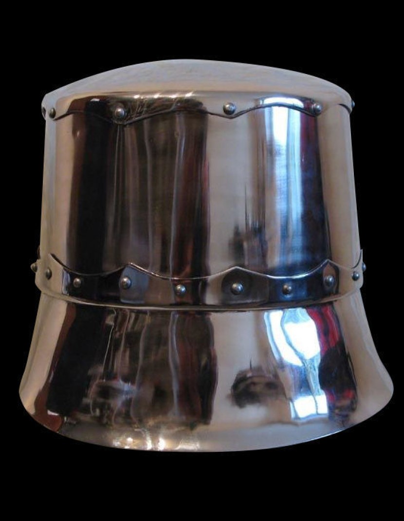 Later faceguard Great Helm photo made by Steel-mastery.com