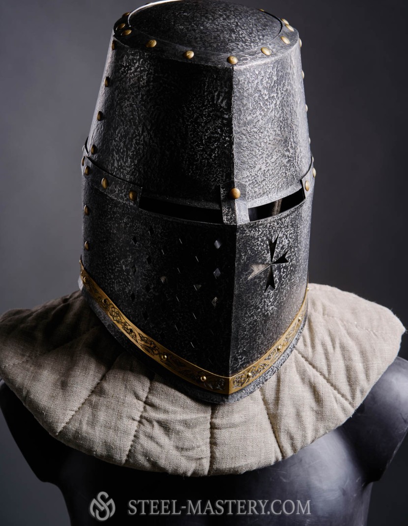 Great Helm photo made by Steel-mastery.com