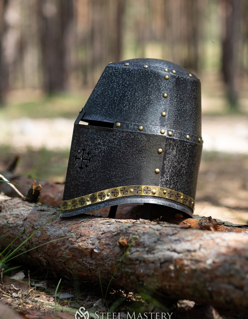 Great Helm photo made by Steel-mastery.com