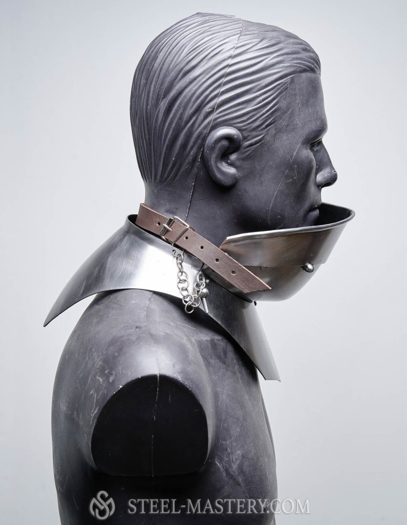 Visored french sallet with bevor - 15th century photo made by Steel-mastery.com