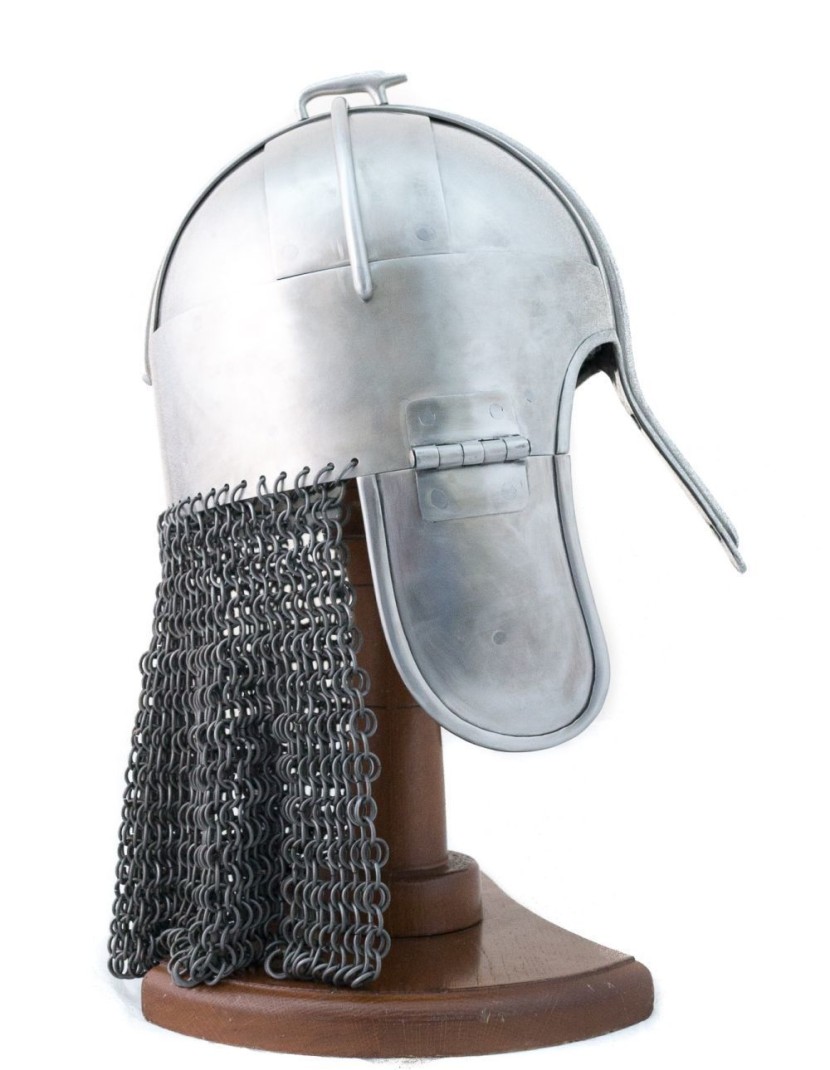 The Wollaston (Pioneer) Helmet of the 7th century photo made by Steel-mastery.com