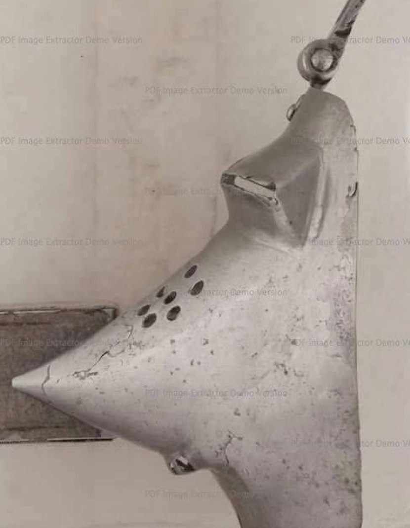 Bascinet of 1380-1410 years, from Higgins Armoury Museum photo made by Steel-mastery.com