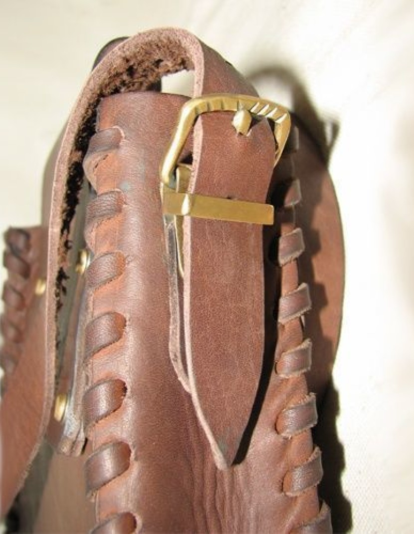 Quiver for crossbow bolts photo made by Steel-mastery.com