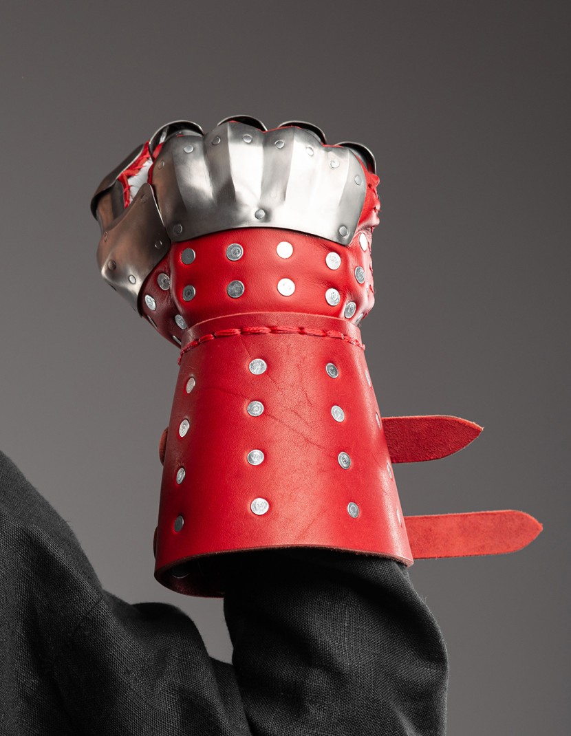 Visby brigandine gloves photo made by Steel-mastery.com