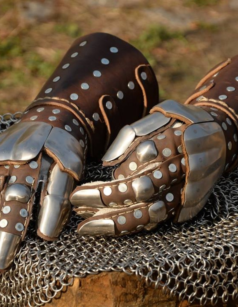 Visby brigandine gauntlets photo made by Steel-mastery.com