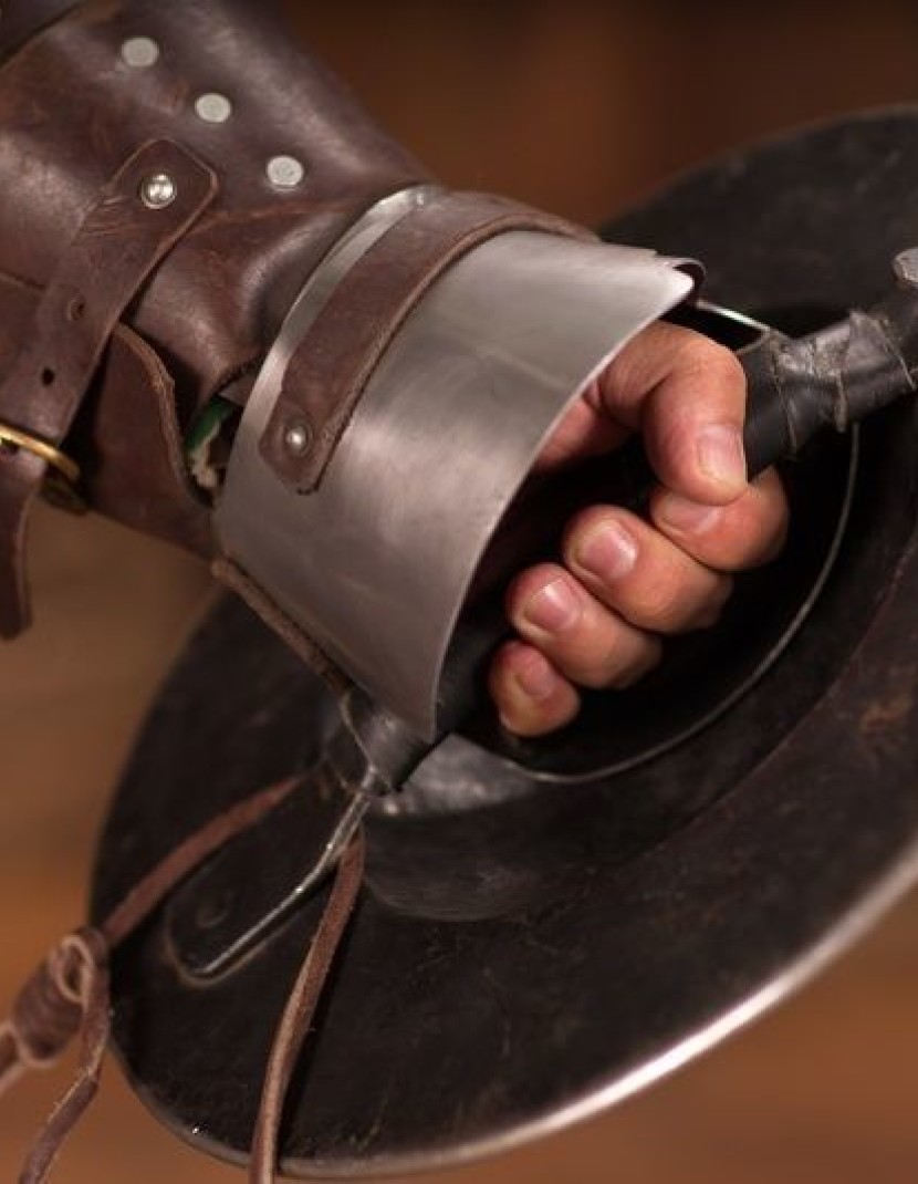 Brigandine mitten (for buckler) photo made by Steel-mastery.com