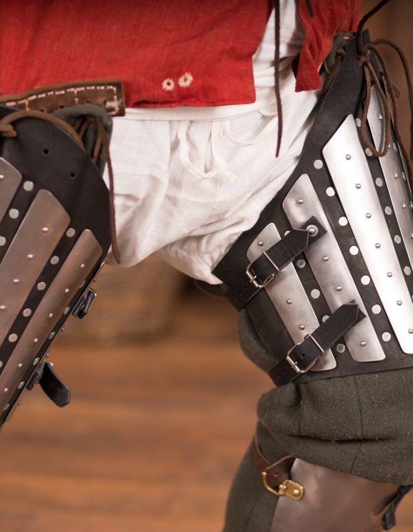 Splinted tasses photo made by Steel-mastery.com