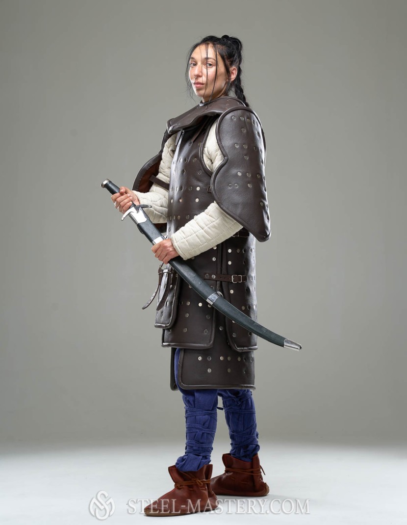 Mongolian (Asian) warrior armor: 11 - 17 century photo made by Steel-mastery.com