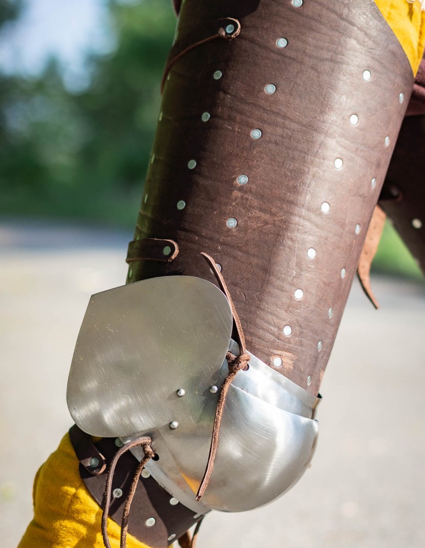 Brigandine leg protection 3/4 photo made by Steel-mastery.com