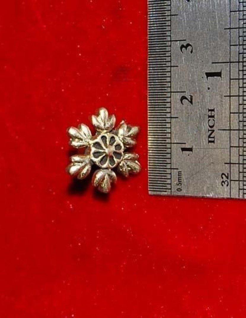 Cast bronze rivet 4 photo made by Steel-mastery.com