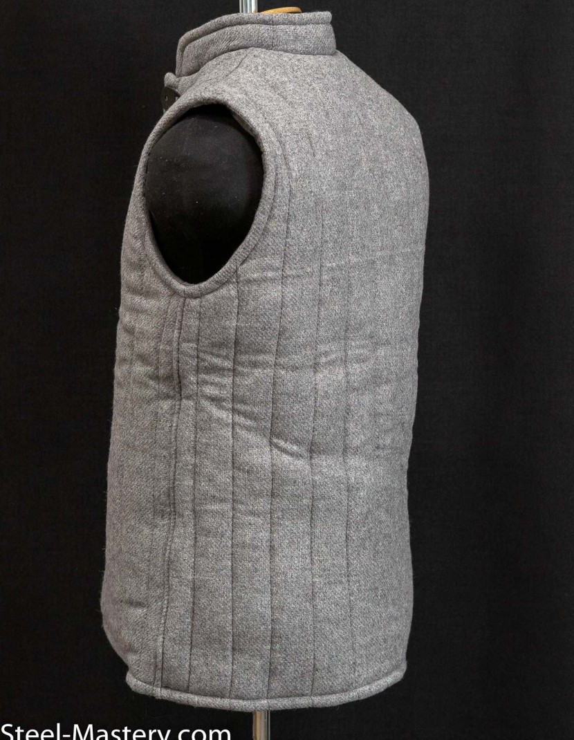 Sleeveless gambeson photo made by Steel-mastery.com