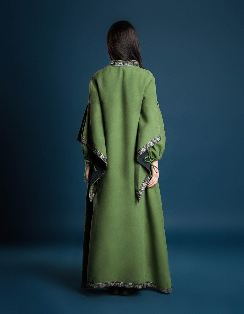 Long coat with wide sleeves  photo made by Steel-mastery.com