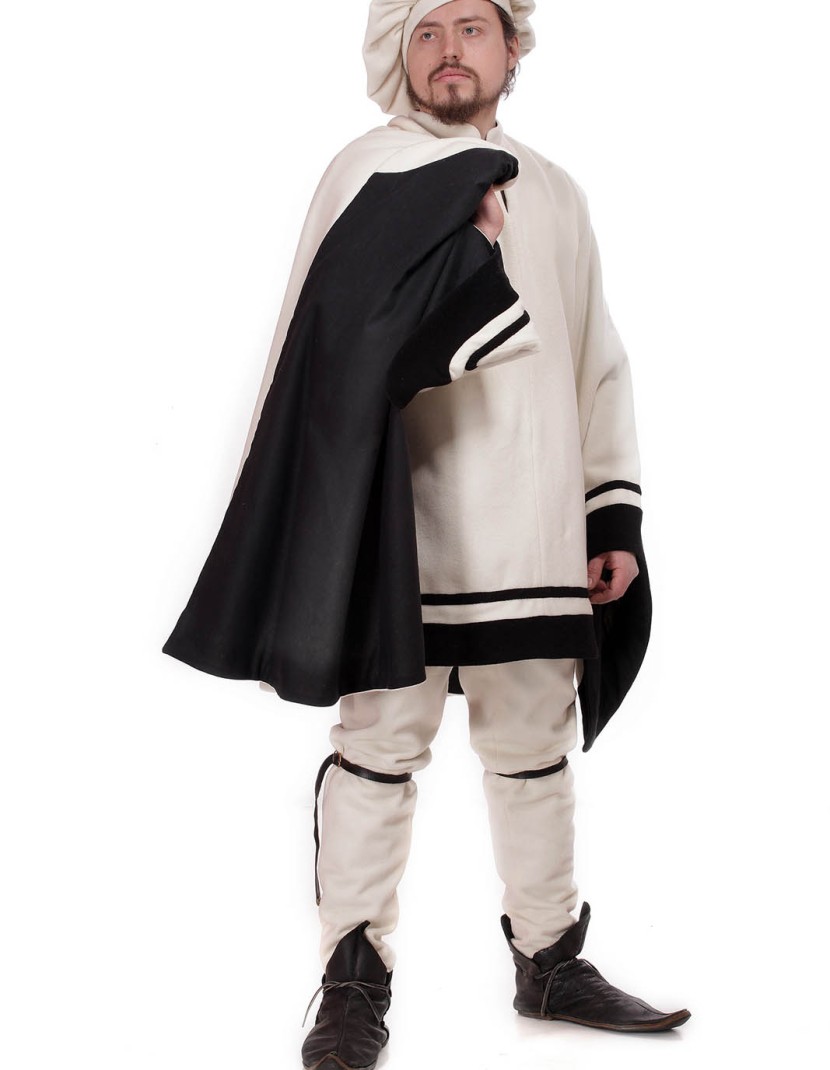 Costume of knight, XIV century photo made by Steel-mastery.com