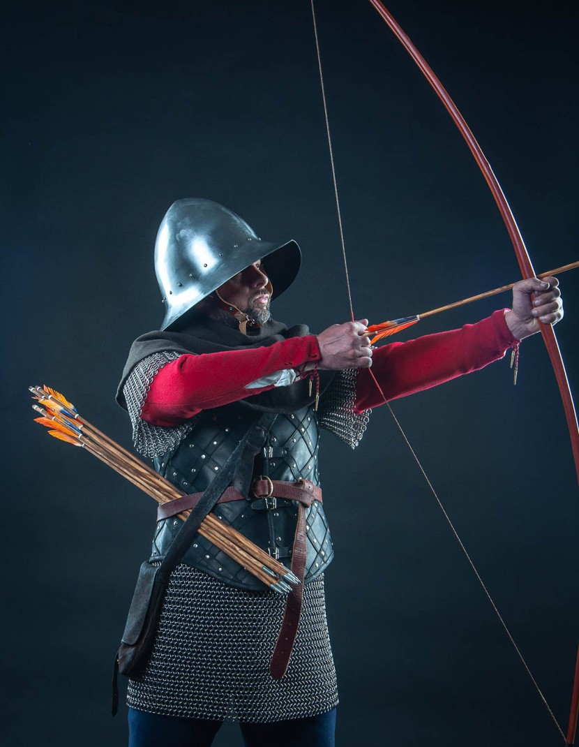 Leather vest and bracers with diamond pattern photo made by Steel-mastery.com
