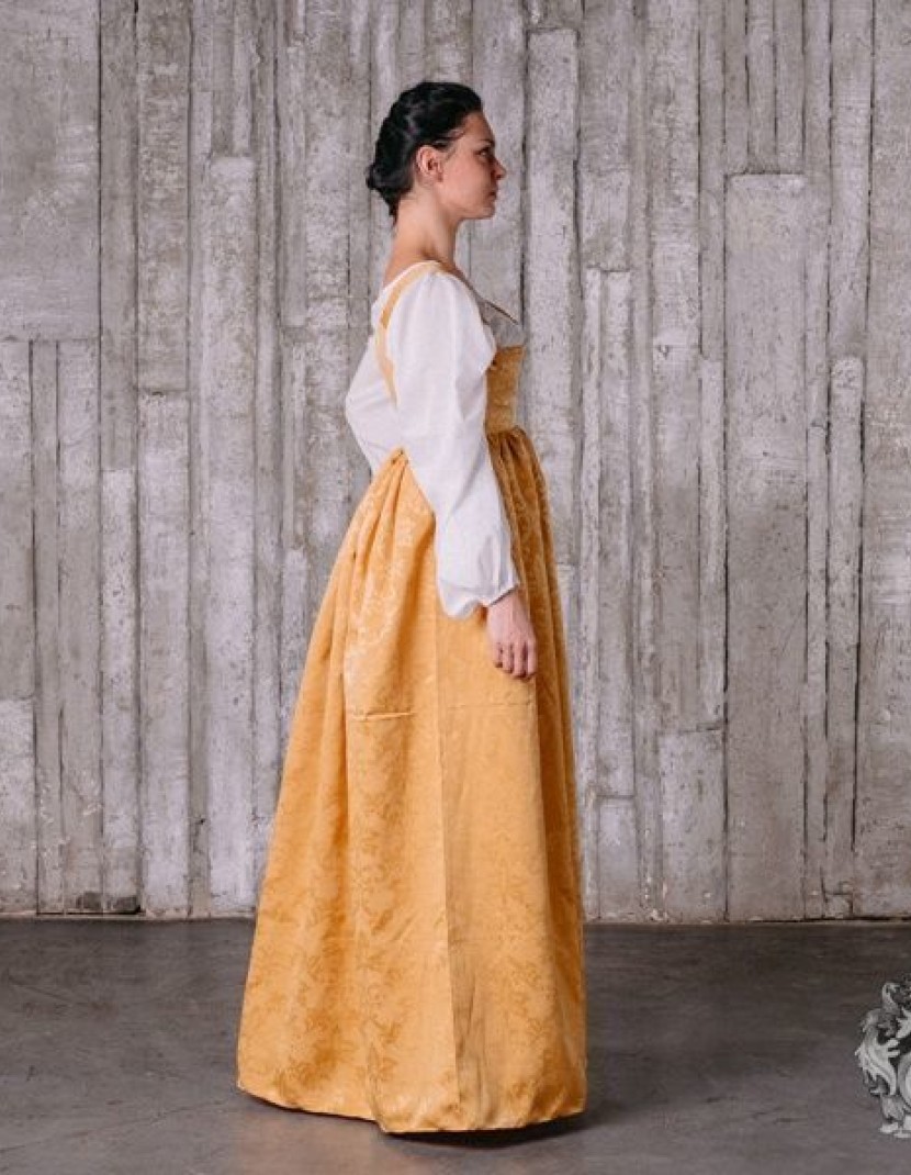 Italian Renaissance dress, XV century photo made by Steel-mastery.com