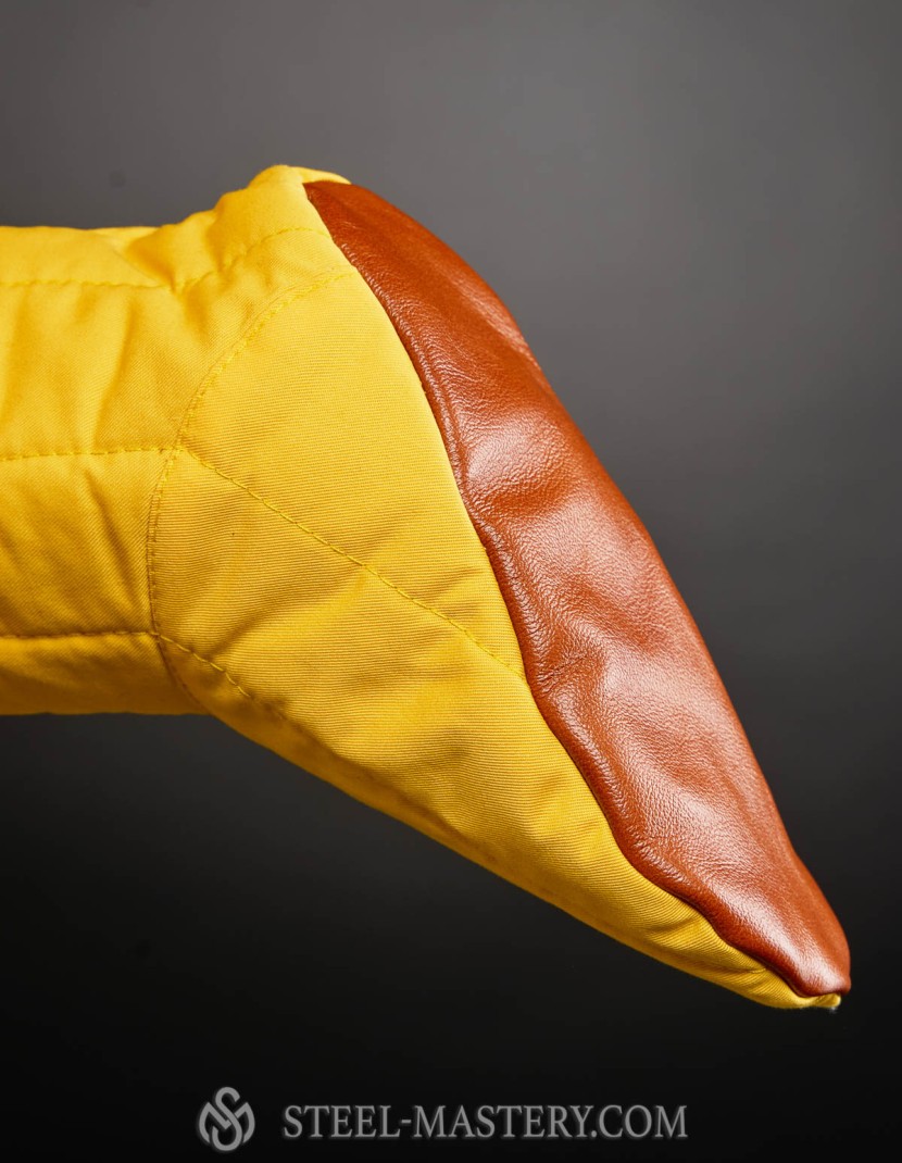 Padded chausses XII-XIII centuries photo made by Steel-mastery.com