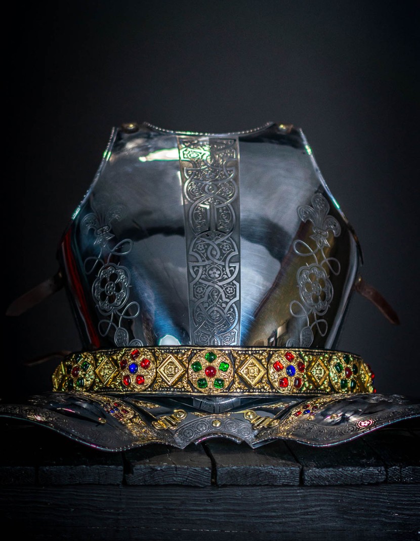 Full Plate Armor (Garniture) of George Clifford, Third Earl of Cumberland, end of XVI century (1590-1592)  photo made by Steel-mastery.com