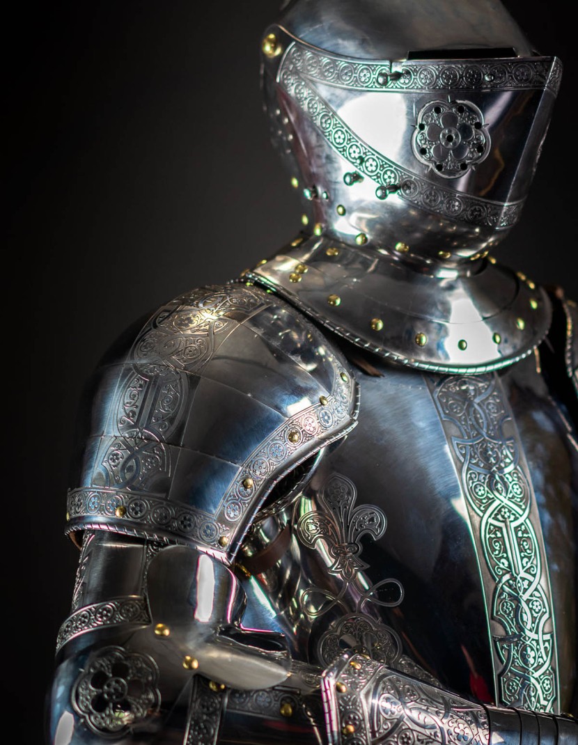 Full Plate Armor (Garniture) of George Clifford, Third Earl of Cumberland, end of XVI century (1590-1592)  photo made by Steel-mastery.com