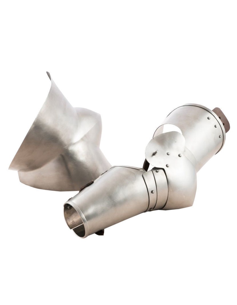 Milan-style full plate armour 1450-1485 years  photo made by Steel-mastery.com