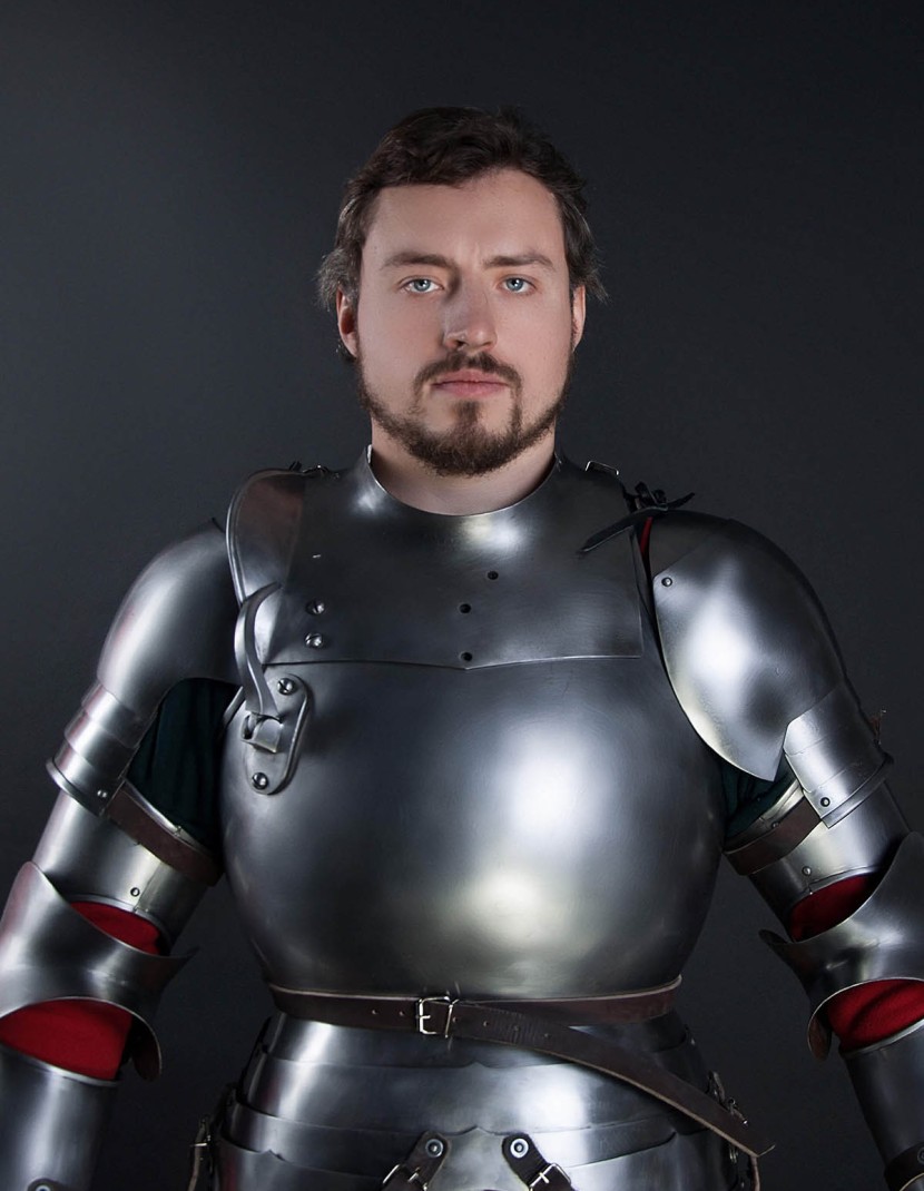 Jousting knight armor, 16th century photo made by Steel-mastery.com