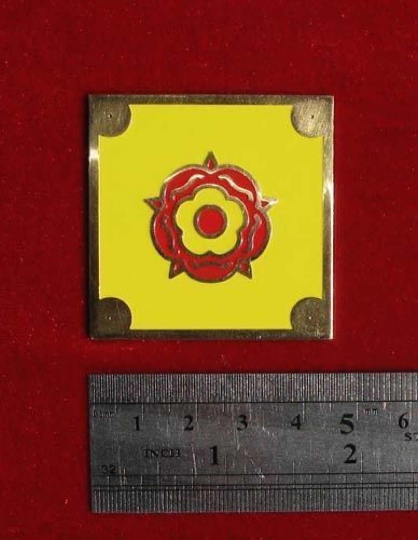 Belt plate with English rose pattern photo made by Steel-mastery.com