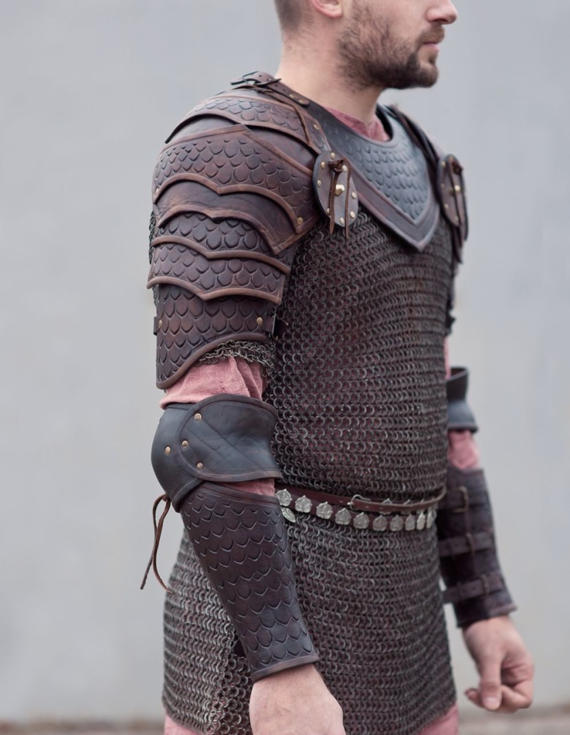 Leather bracers with elbow caps photo made by Steel-mastery.com