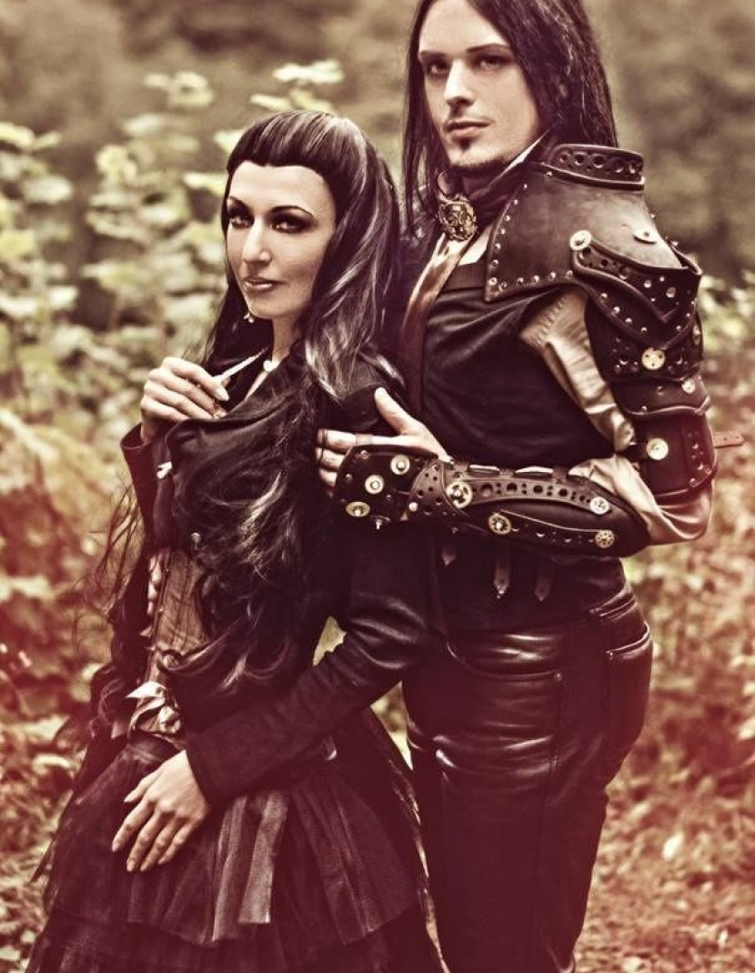 Arm armour in Steampunk style photo made by Steel-mastery.com