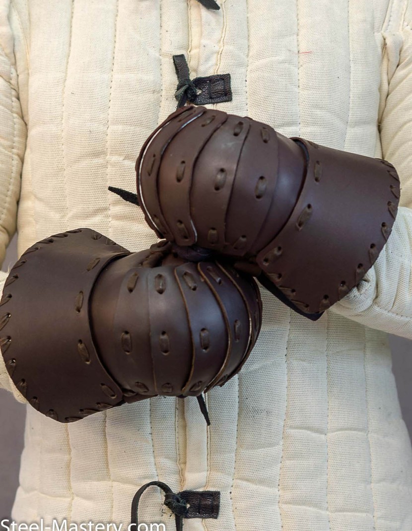 Set of leather laminar mittens photo made by Steel-mastery.com