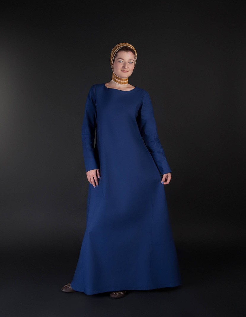 Medieval style dress with wide belt photo made by Steel-mastery.com