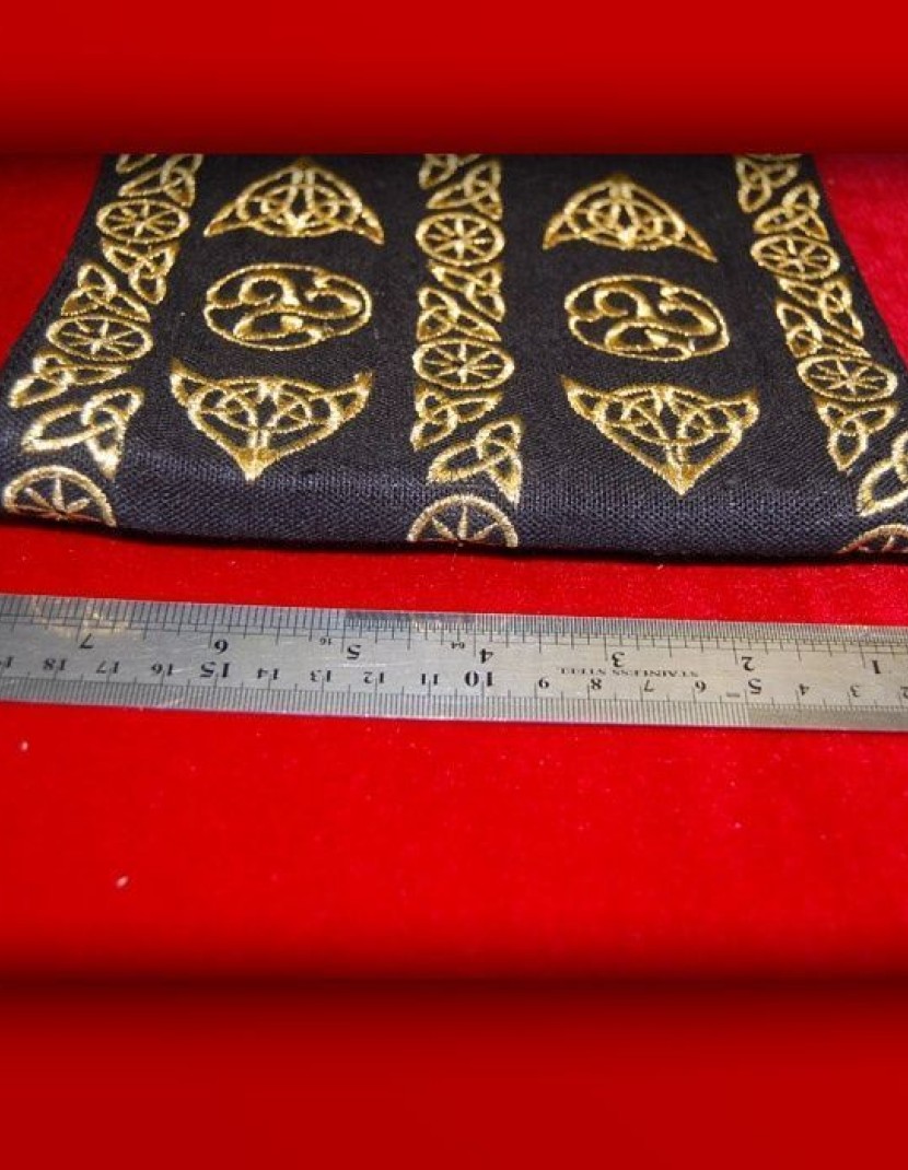 Linen belt with embroidery photo made by Steel-mastery.com