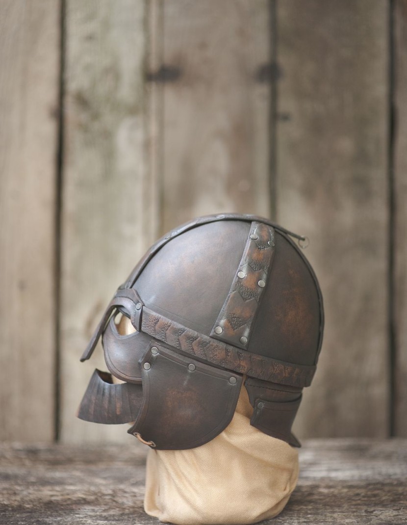 Helmet of Gladiator photo made by Steel-mastery.com