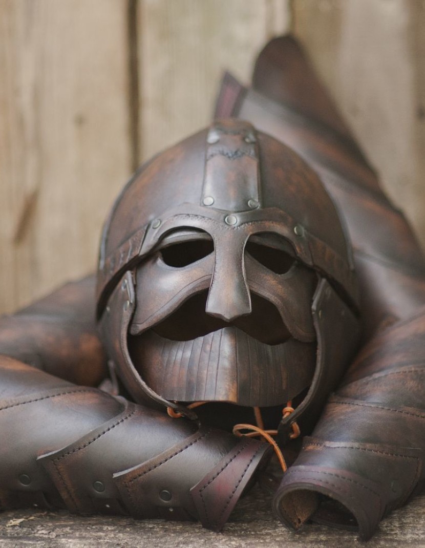 Helmet of Gladiator photo made by Steel-mastery.com