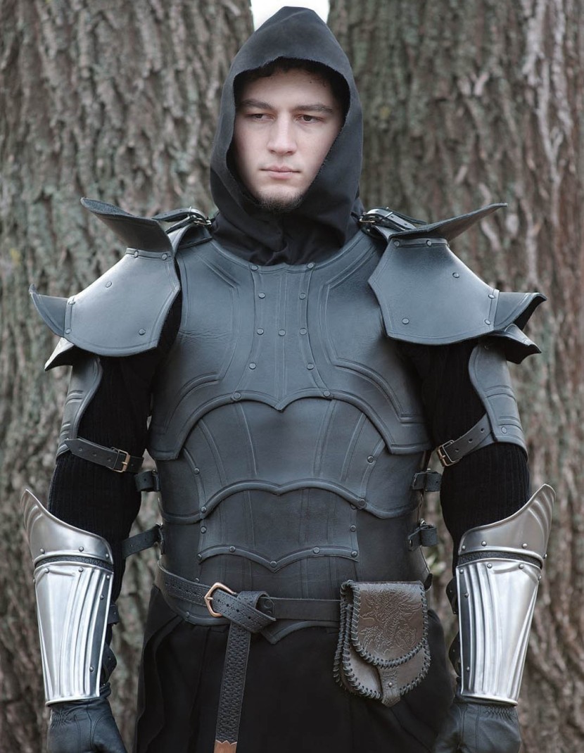 Leather spaulders, part of full LARP-armour. Variant II photo made by Steel-mastery.com