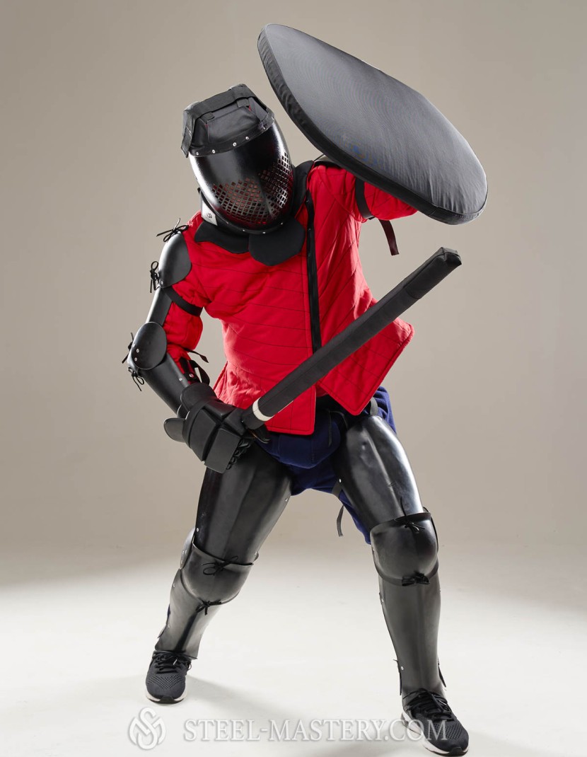 Legs protection for HEMA fencing, MSF training  photo made by Steel-mastery.com