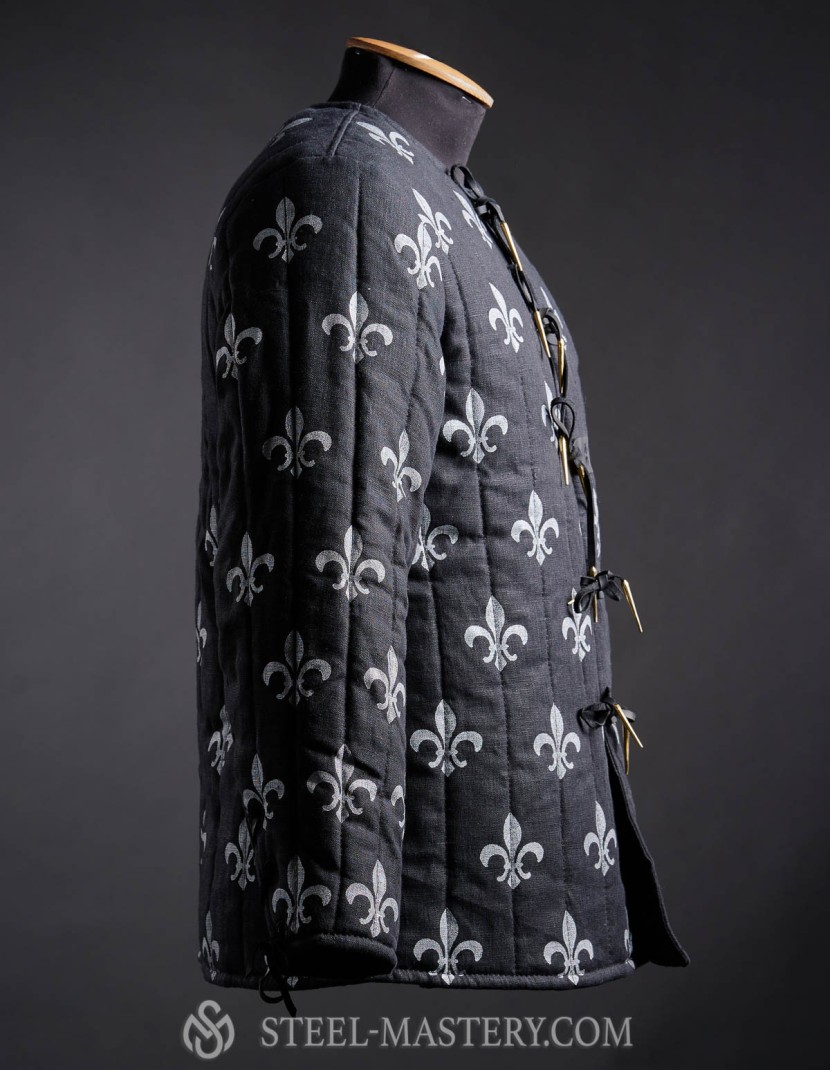Renaissance period gambeson XVI-XVII century photo made by Steel-mastery.com