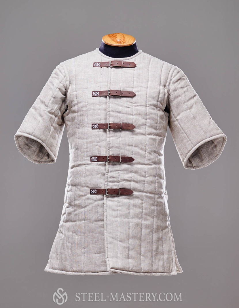 Gambeson VI-XIII century photo made by Steel-mastery.com