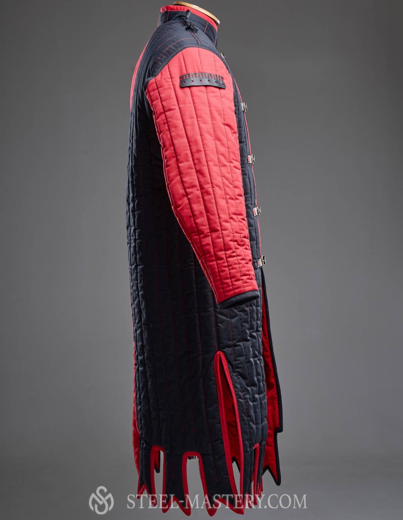 Long Knight gambeson of the XI-XV centuries photo made by Steel-mastery.com