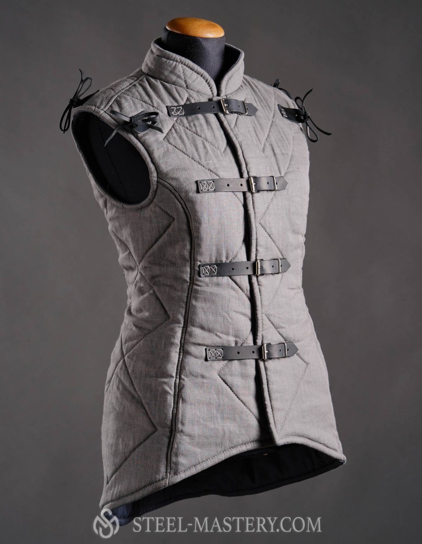 FEMALE SLEEVELESS GAMBESON photo made by Steel-mastery.com