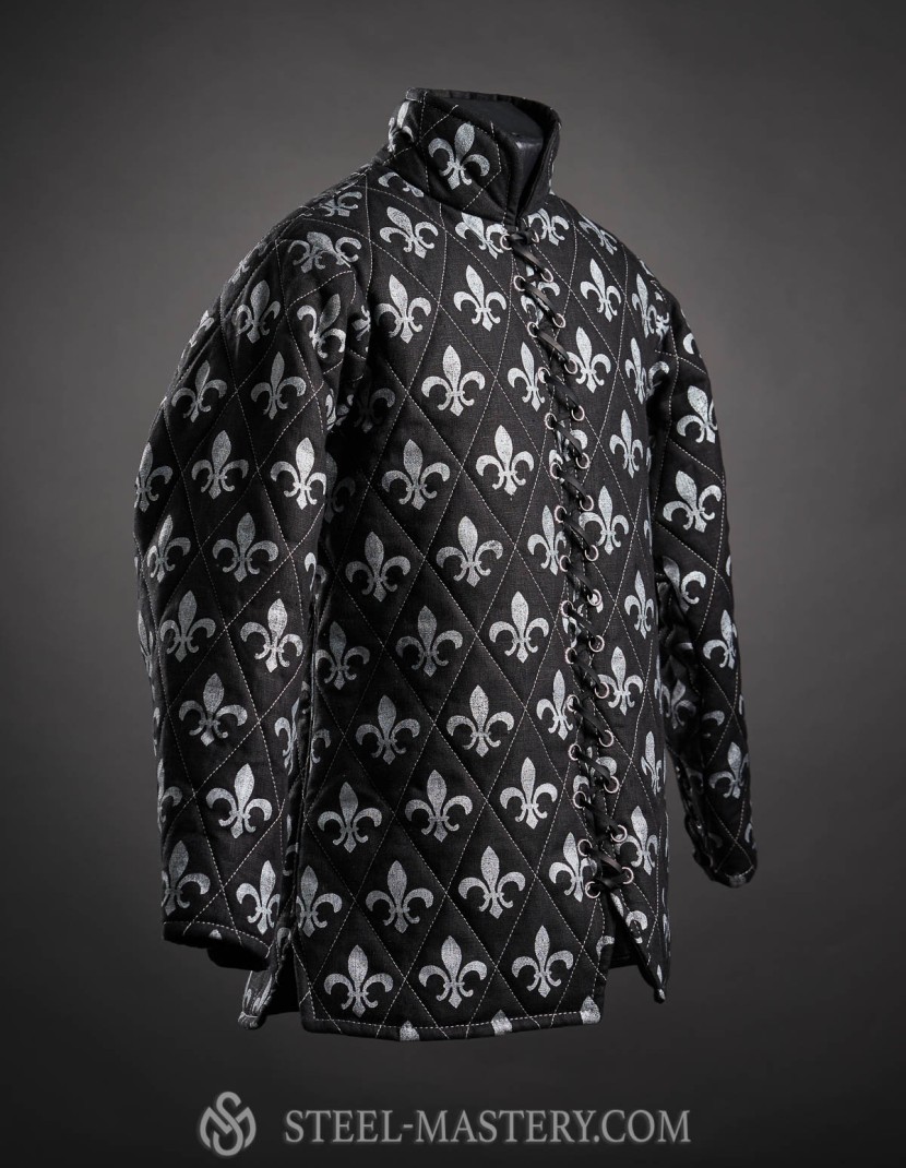 XVth century Jeanne d'Arc gambeson photo made by Steel-mastery.com