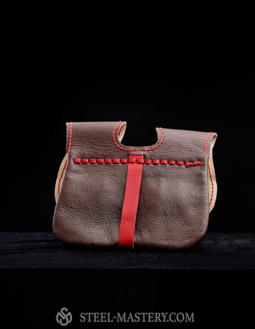 Black and red leather belt bag photo made by Steel-mastery.com