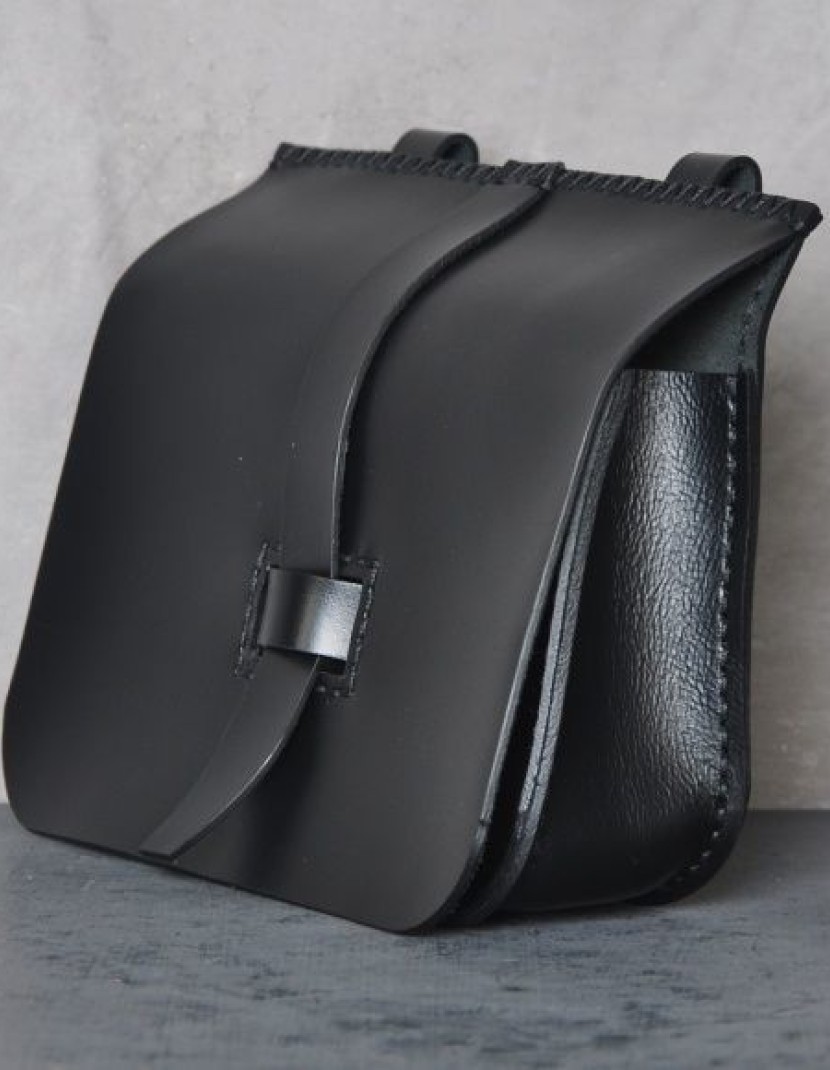 Small leather belt bag photo made by Steel-mastery.com