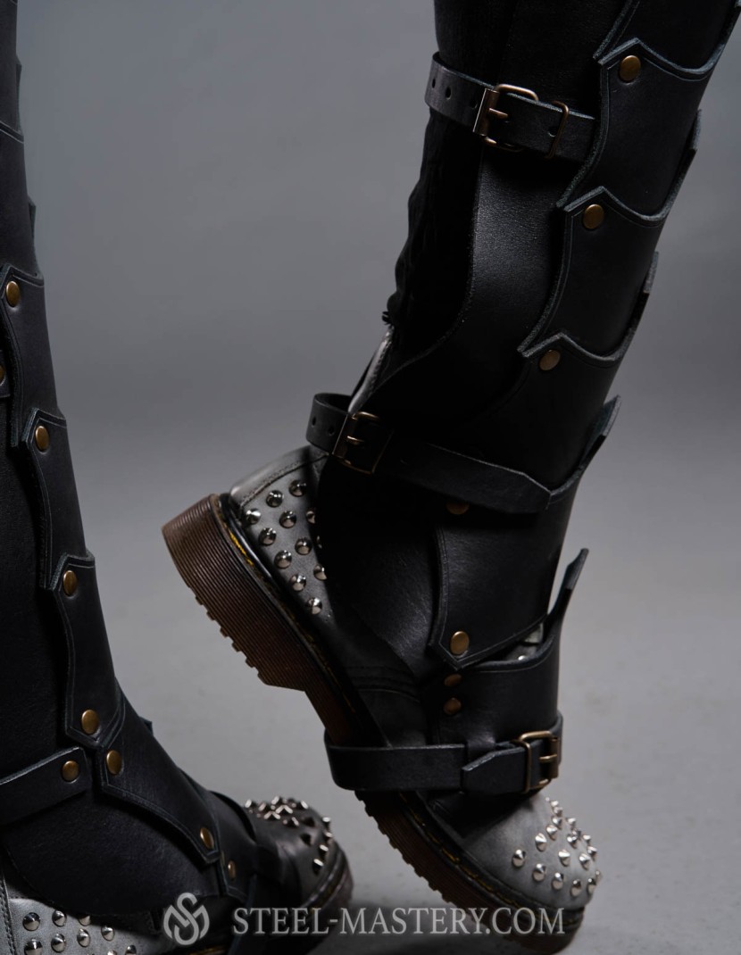 Leather greaves in Dragon style photo made by Steel-mastery.com