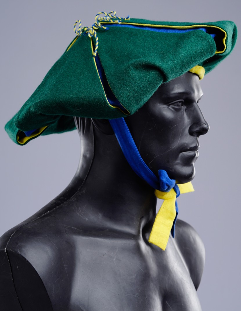 Landsknecht flower hat with hand-woven cord  photo made by Steel-mastery.com