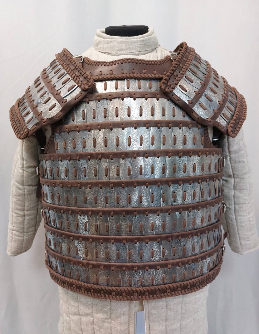 Lamellar armor  photo made by Steel-mastery.com