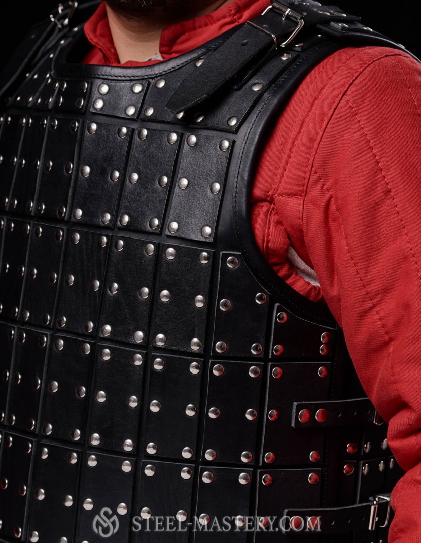 Medieval armour of leather plates photo made by Steel-mastery.com