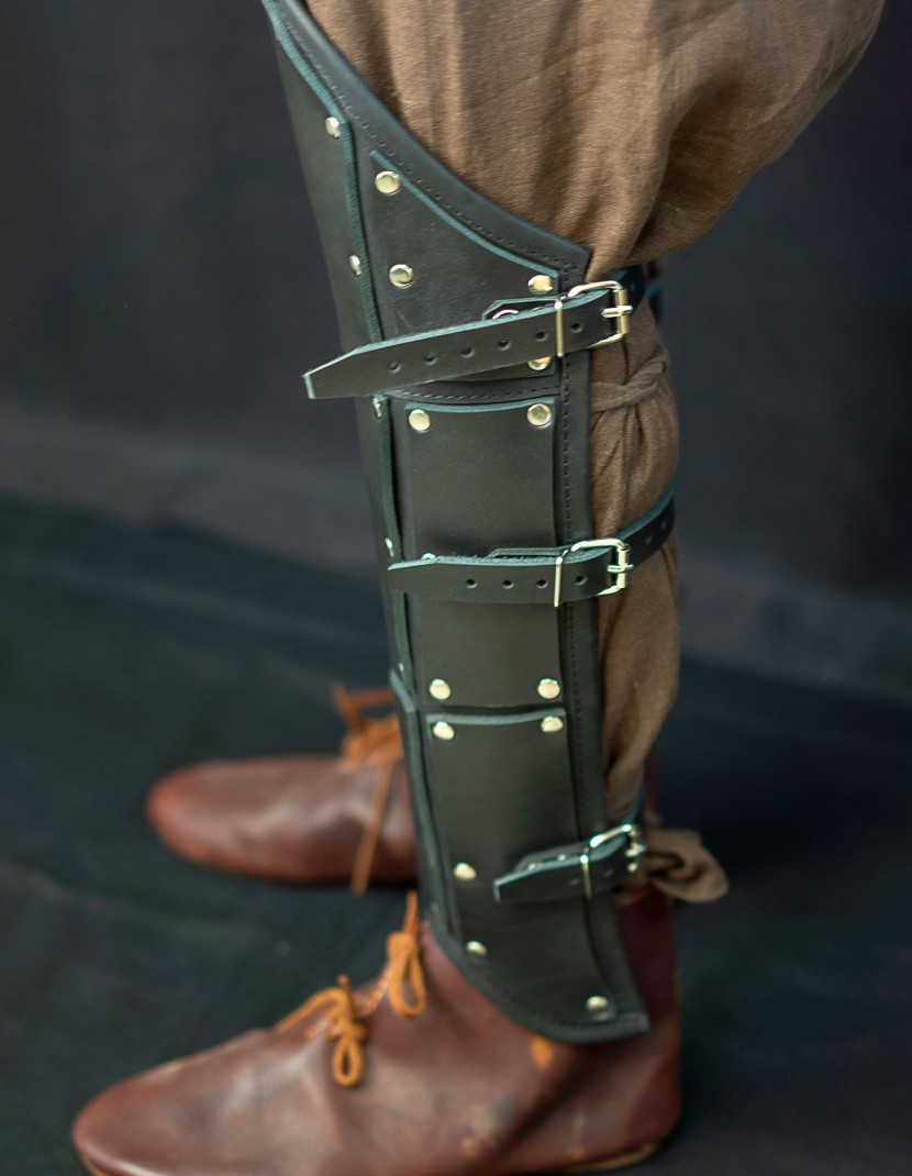 Leather armour in style of Game of Thrones photo made by Steel-mastery.com